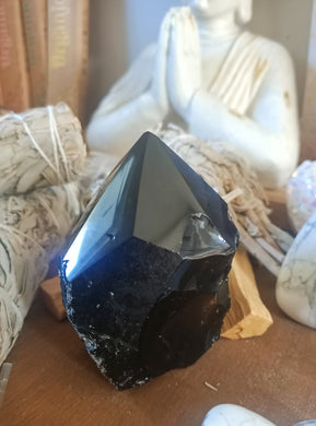 Black Obsidian Point